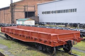 Подробнее о статье УНИВЕРСАЛЬНЫЙ ВАГОН-ПЛАТФОРМА МОДЕЛИ 13-9924
